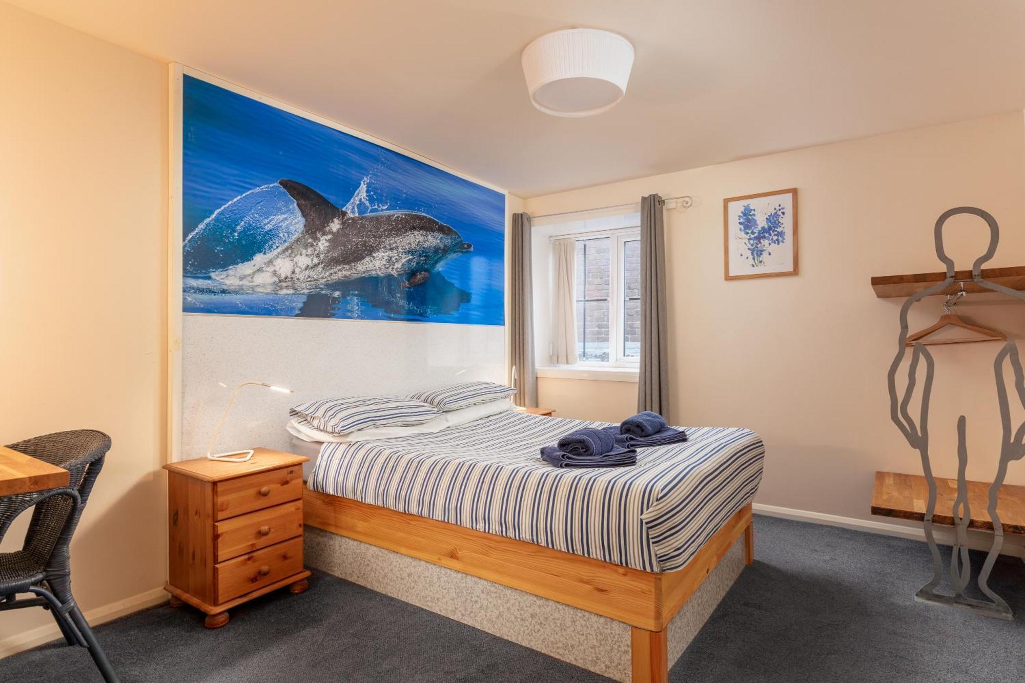 Discovery Accommodation Уитби Экстерьер фото
